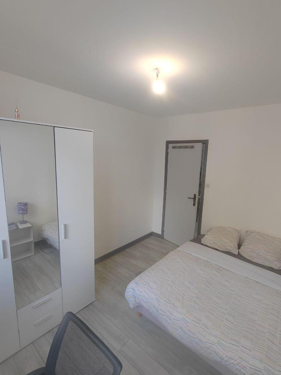 Une Chambre Dans Appartement Partage, Grenoble A 8 Min Du Centre-Ville מראה חיצוני תמונה