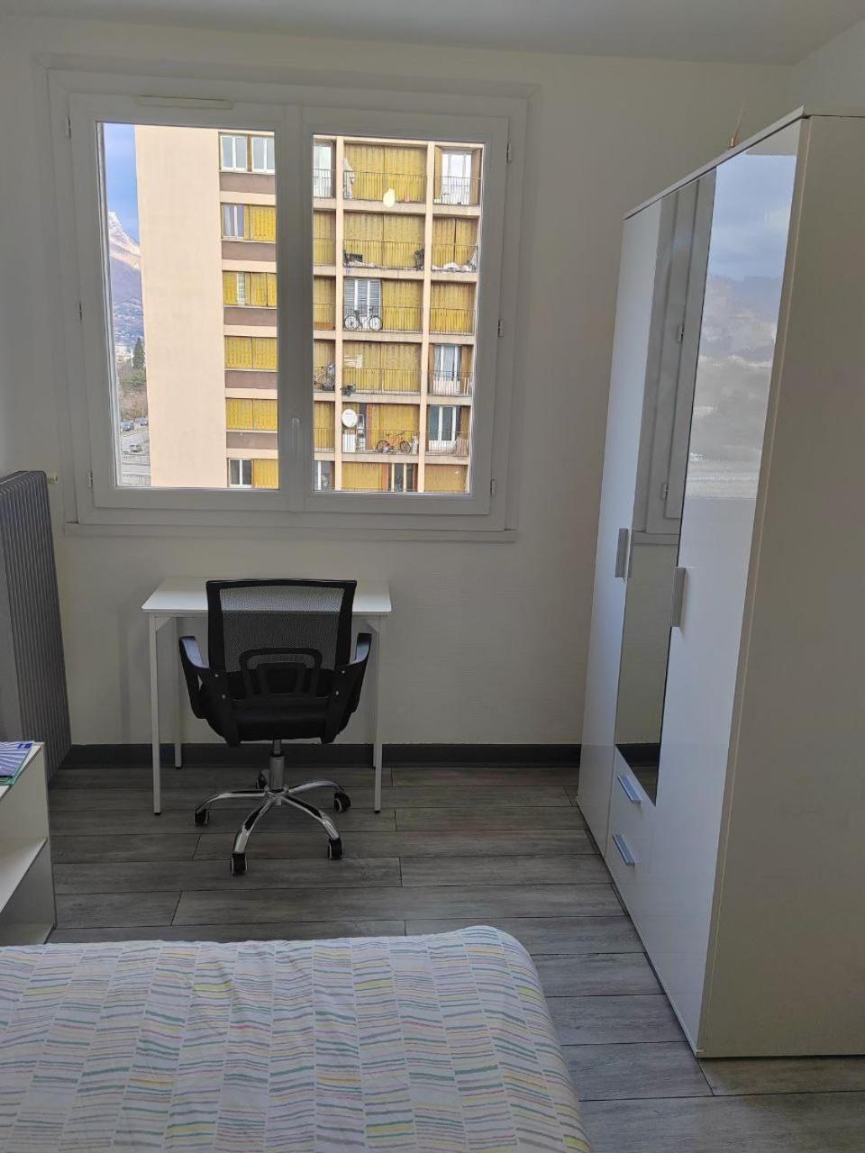 Une Chambre Dans Appartement Partage, Grenoble A 8 Min Du Centre-Ville מראה חיצוני תמונה